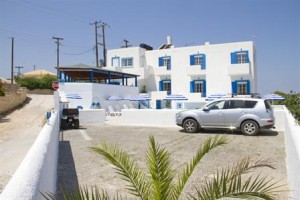 Blue Dolphin Studios & Apartment Image