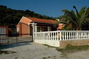 Blue Heaven voted 4th best hotel in Agios Georgios