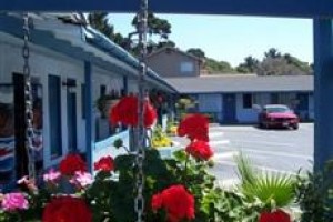 Blue Lagoon Inn Monterey Image