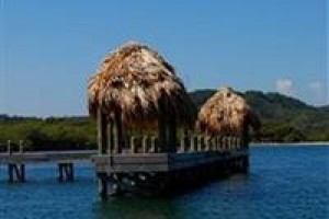 Blue Ocean Reef Resort Roatan Image