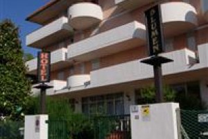Blumen Hotel Residence Image