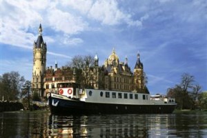 Botel MS Mecklenburg voted 3rd best hotel in Zeewolde