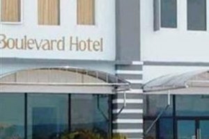 Boulevard Hotel Ternate Image