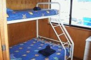 Boyds Bay Houseboat Holidays Image