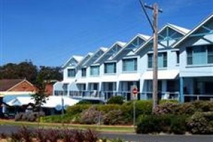 Breakers Apartments Mollymook Image