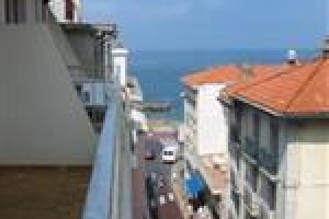 Brit Hotel Marbella Image