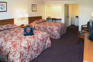Broadway Inn Image