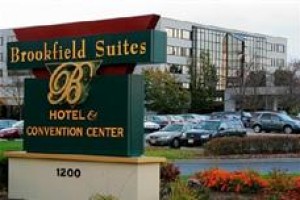 Brookfield Suites Hotel voted 7th best hotel in Brookfield