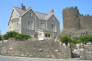 Bryn Guest House Image