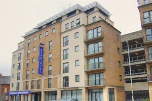 BT48 ApartHotel Image