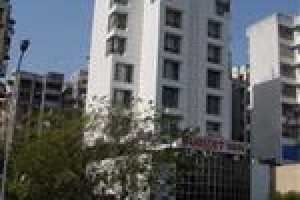 Budget Inn Bellevue voted 9th best hotel in Surat