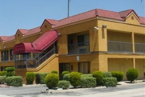 Budget Inn La Puente Image