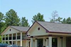 Budget Inn & Suites Talladega Image