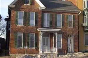 Burgundy Lane Bed & Breakfast Image