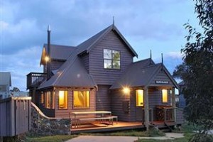 Burrinjuck Halter Lane Private Holiday House Image
