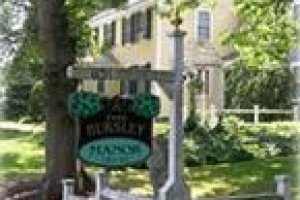 Bursley Manor voted 2nd best hotel in Barnstable