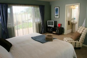 Bush & Sea Boutique Bed & Breakfast Image