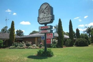 Bushman's Motor Inn voted 4th best hotel in Parkes