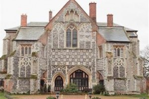 Butley Priory Bed & Breakfast Woodbridge (England) Image