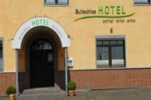 Butschies Hotel Giesen Image