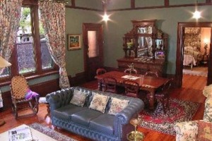 Buxton Manor Image