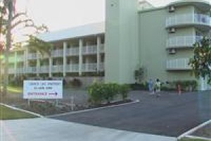 Cabarita Lake Apartments voted  best hotel in Bogangar