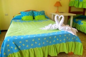 Cabinas El Pueblo Bed & Breakfast Image