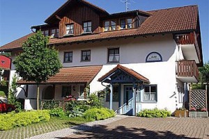 Cafe & Pension Sternberg voted  best hotel in Grunenbach
