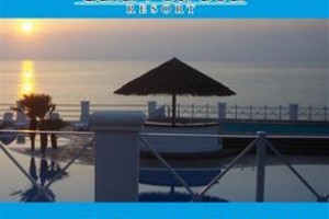 Cala Petrosa Resort Image