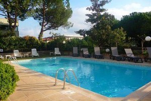 Campanile Hotel Antibes Image