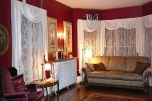 Candlelite Inn Bed & Breakfast Image