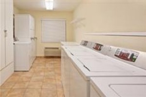 Candlewood Suites Columbus Airport Image