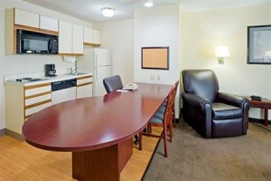 Candlewood Suites Parsippany - Morris Plains Image