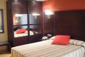 Cardena Hotel Burgos Image