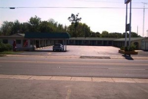 Cardinal Motel Bowling Green Image