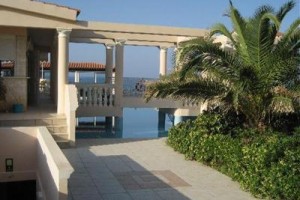 Caretta Beach Aparthotel Platanias Image