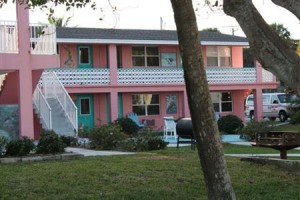 Caribbean Shores Hotel & Cottages voted  best hotel in Jensen Beach