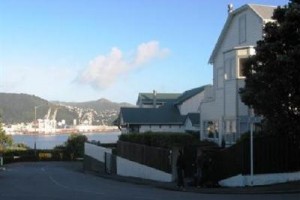 Carlton Gore Bed & Breakfast Image
