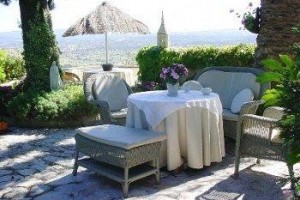 Casa Alta Royal Lodge Image