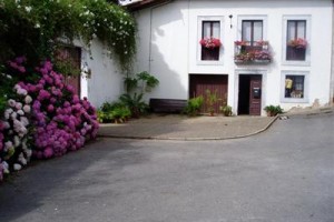 Casa Rural La Casona de Priorio Oviedo Image