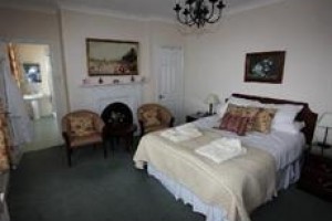 Canterbury Castle House Guest House Image