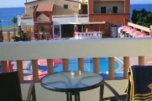 Castro Beach Hotel Image