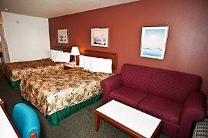 Guesthouse Intl. Inn Image