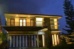 Cemara Villa Dago Image