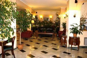 Central Hotel Sorrento Image