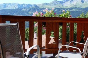 Chalet des Alpes voted  best hotel in Lens 