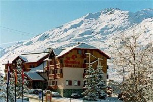 Chalet Hotel Le Menuire Image