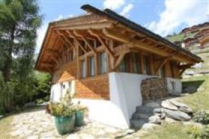Chalet Manang voted 2nd best hotel in Bagnes