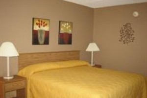 Chanhassen Inn Image