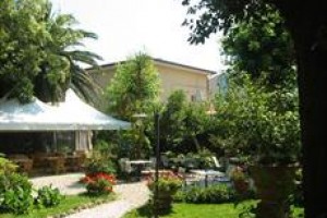 Charme Hotel Pini Image